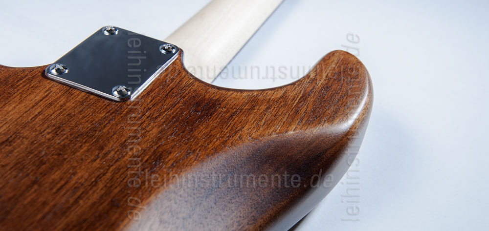 zur Artikelbeschreibung / Preis E-Gitarre BERSTECHER Old Whisky + Koffer - made in Germany