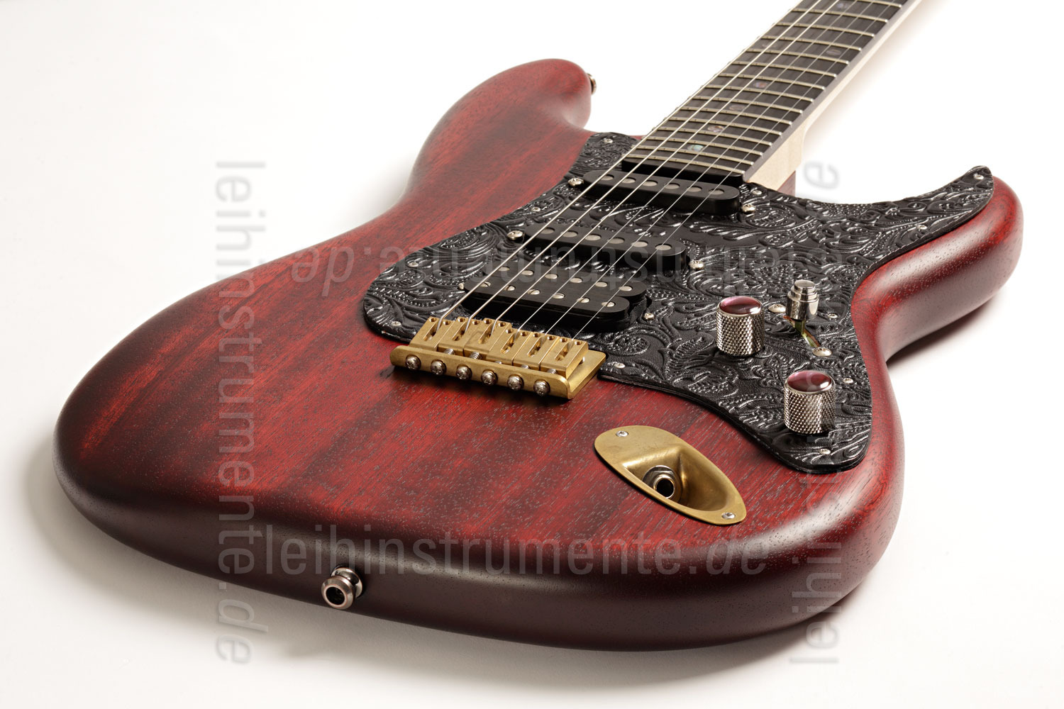 zur Artikelbeschreibung / Preis E-Gitarre BERSTECHER Deluxe Vintage (Hot B) - Black Cherry / Floral Black + Koffer - made in Germany